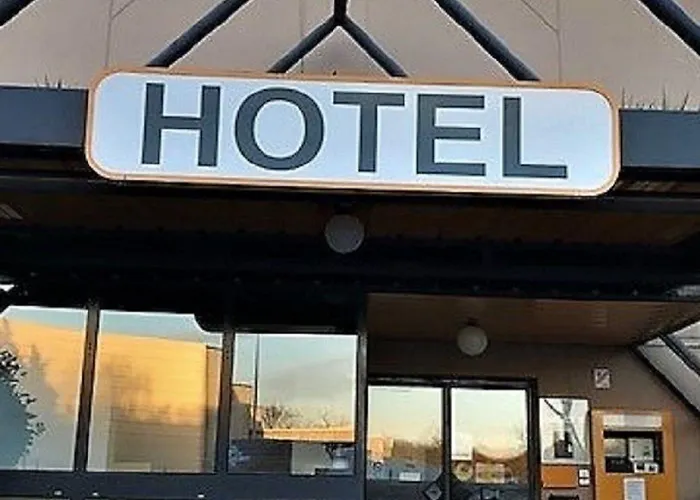 Class Eco 78 Ξενοδοχείο Les Mureaux